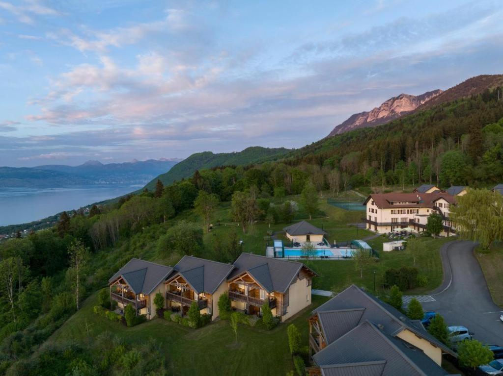 Duplex-Chalet Entre Lac Et Montagne Avec Balcon Lugrin Exterior foto